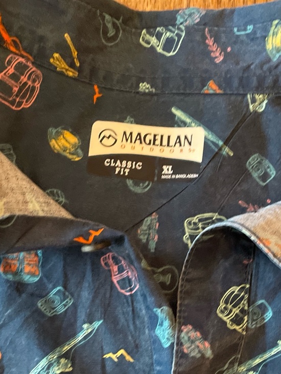 Magellan Outdoors Other - Magellan Outdoors Men’s Navy Classic Fit Printed Shirt #camping theme